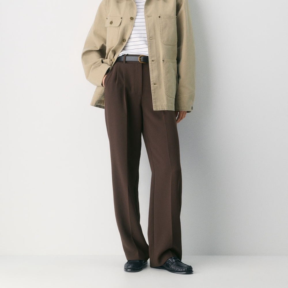 Aritzia Effortless Pants NWT Mocha Brown Size 8